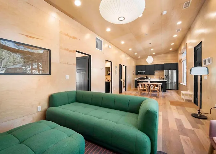 Modern Flagstaff Wood Forest Views Holiday home *