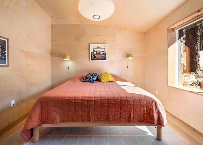 Modern Flagstaff Wood Forest Views Holiday home *