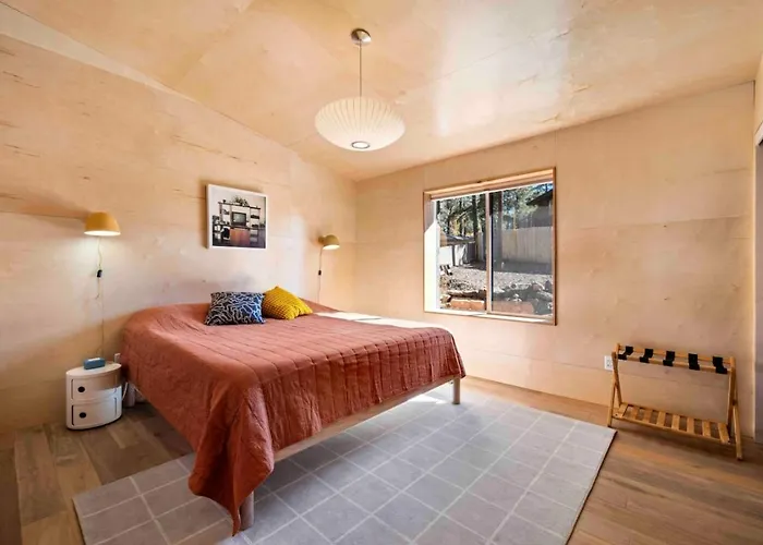 Holiday home Modern Flagstaff Wood Forest Views Mountainaire
