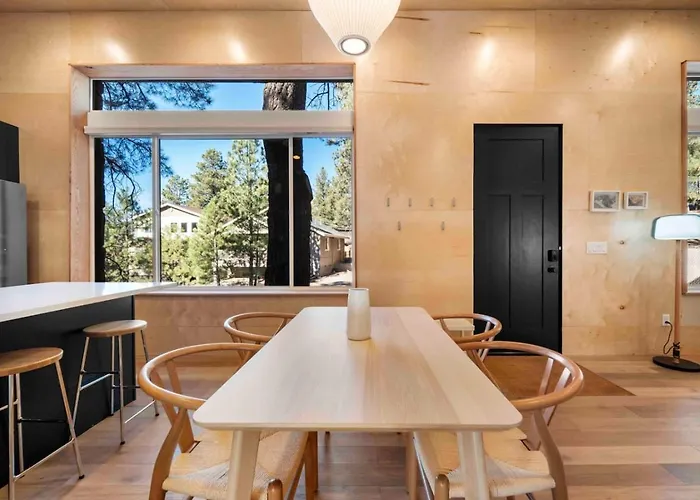 Modern Flagstaff Wood Forest Views Mountainaire